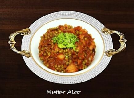 Muttar Aloo with Tomatoes and Onion